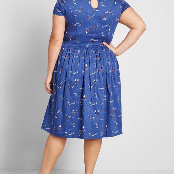 ModCloth NWT Ski Print Pleaser blue fit and flare dress women’s XS short sleeve - Picture 5 of 11